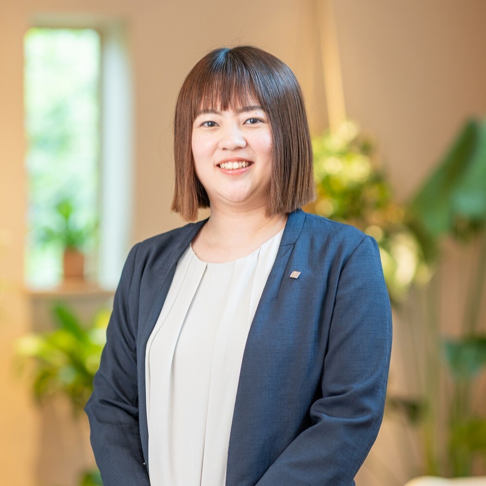 西田　有里