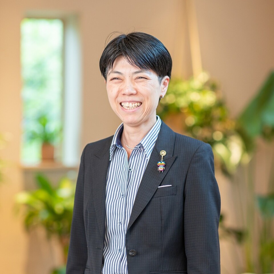 松川　泰子