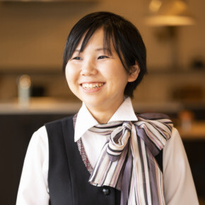 川端　有花