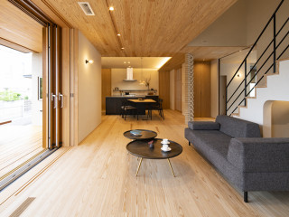 〝京都に生き続ける家〟「五条展示場 モデルハウス見学」