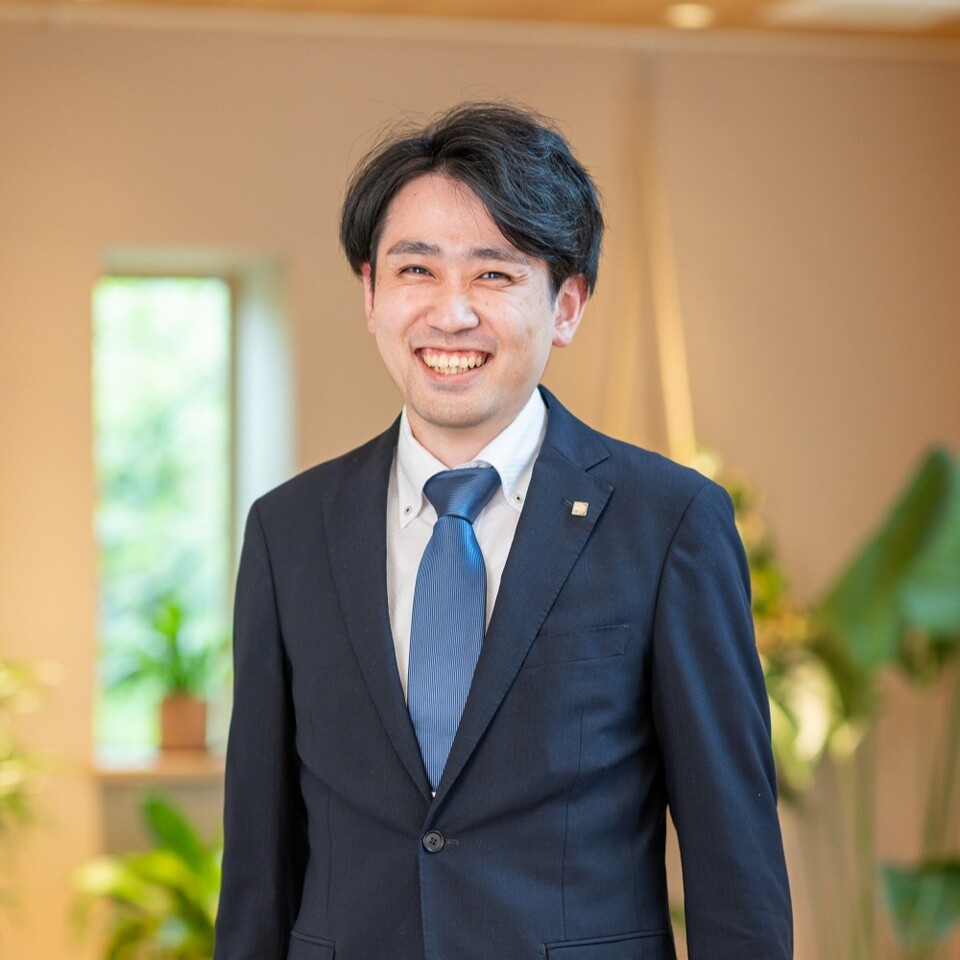 中村　智悠