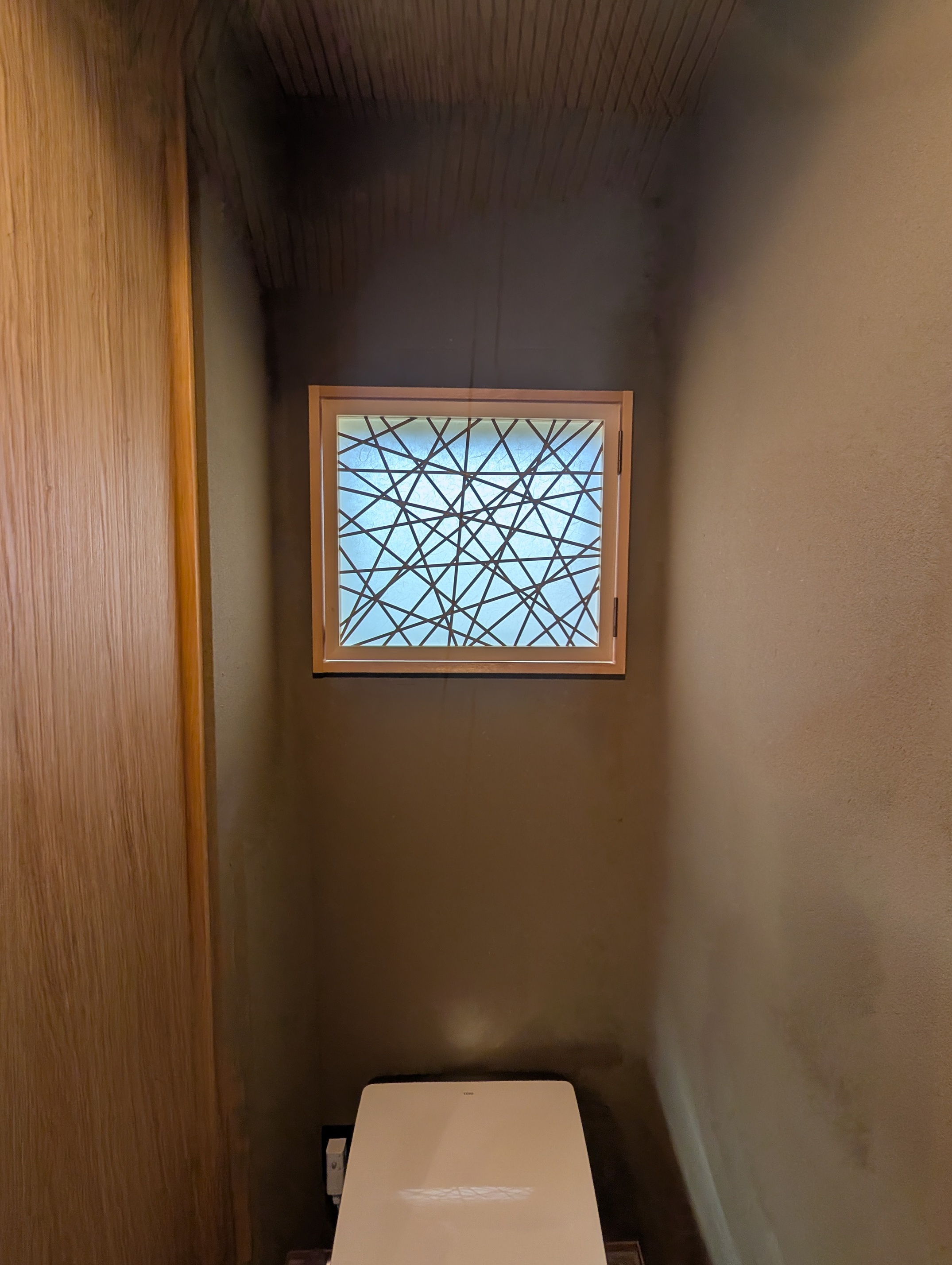 2025.11.15トイレ窓