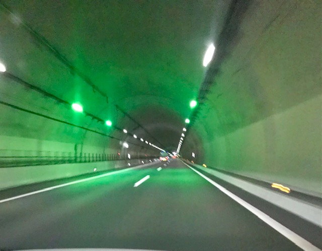 新名神　ペースメーカーライト　デザオ建設