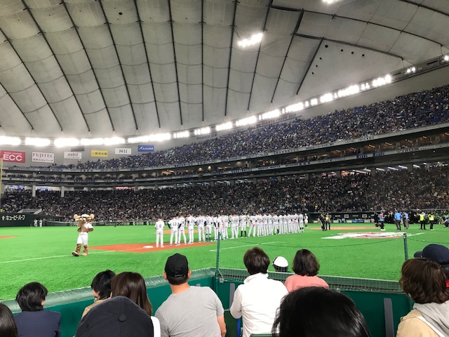 東京ドーム　ＭＬＢ開幕　イチロー打席