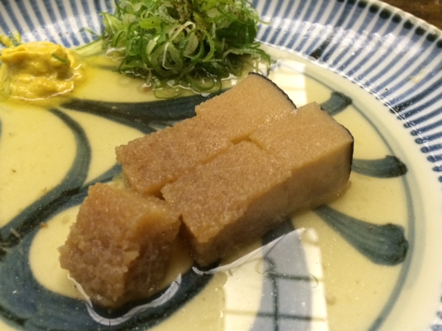 シミマネ　観食建聞録⑬　タコ　築１４０年の建物で